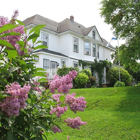The Nelson House Bed And Breakfast Stewiacke Экстерьер фото